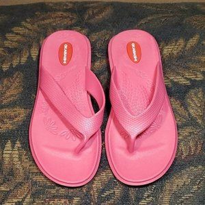 Pink Okabashi Flip Flop Sandals Size 6.5/7.5